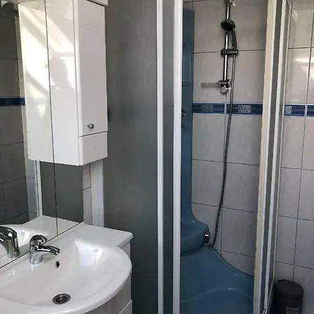 Stalca Apartman *